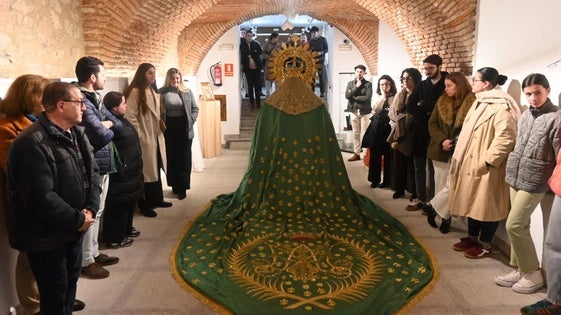 'Spes non confundit' abre al público el legado y la devoción a la Virgen de la Esperanza