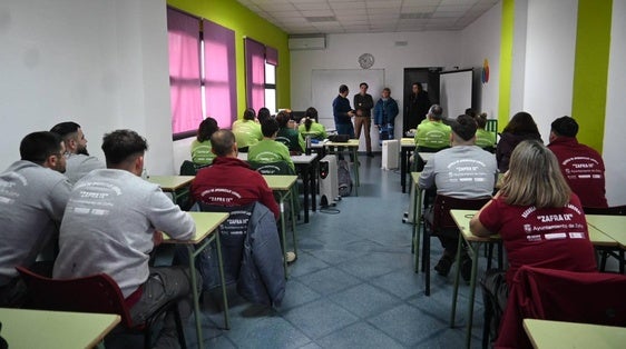 Apamex forma al alumnado del programa Escala en accesibilidad