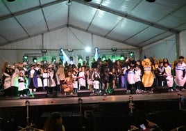 Foto de familia con los premiados