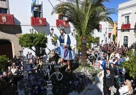 La Borriquita a su paso por Pilar Redondo