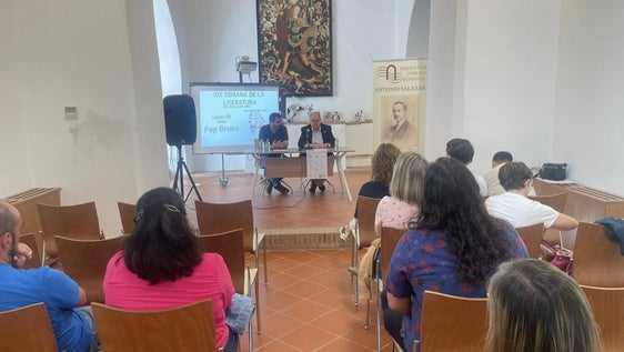 Inauguración de las actividades en la biblioteca