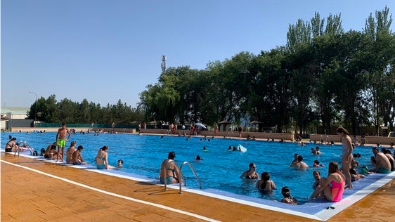 Imagen de la piscina en años anteriores
