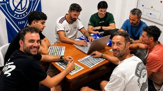 CD Zafra ya tiene el 80% de la plantilla para su debut en Tercera RFEF