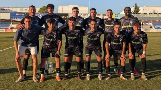 Once inicial en el primer partido de pretemporada junto al atleta zafrense Davir Barroso