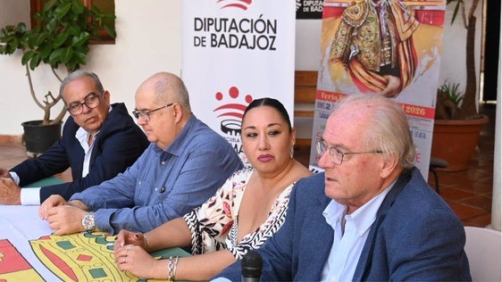 Presentación de los festejos taurinos en el Ayuntamiento