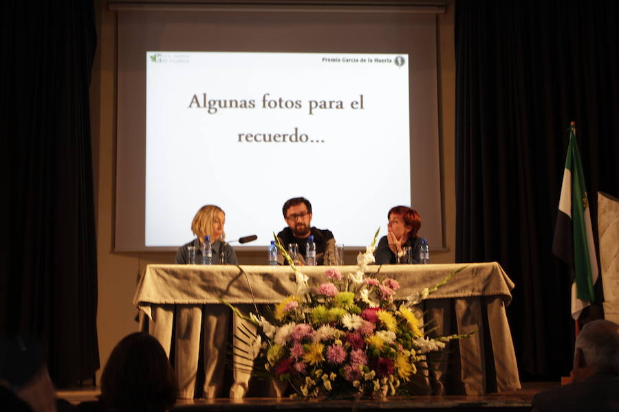 Julio César Galán recoge el XVIII Premio de Poesía García de la Huerta