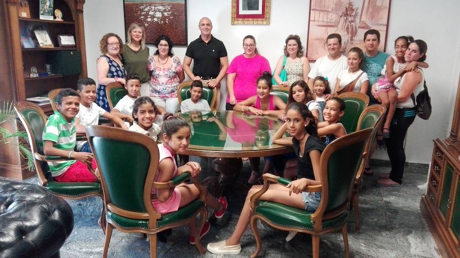 Los niños saharauis de 'Vacaciones en Paz' ya cuentan con el bono de la piscina