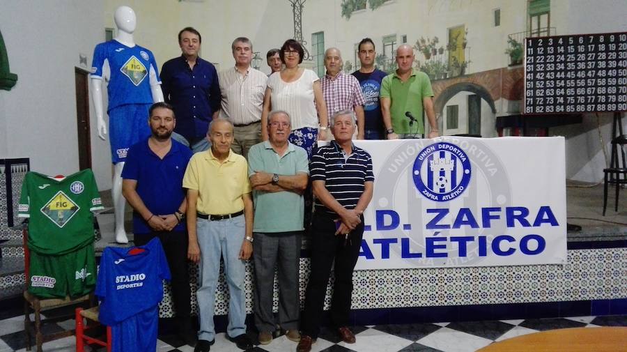 La UD Zafra Atlético presenta su proyecto ante medio centenar de aficionados