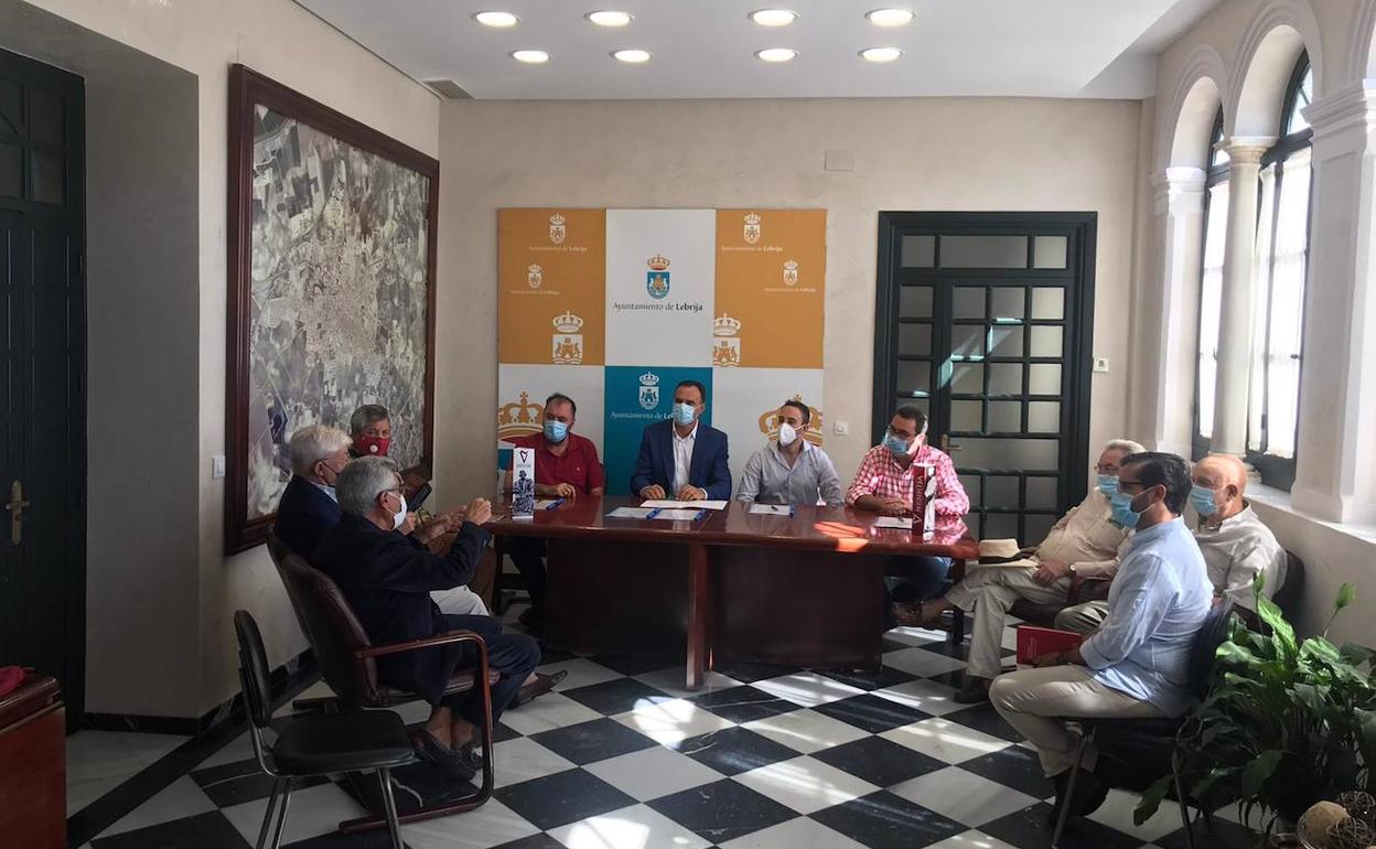 Zalamea y Lebrija firman un protocolo de colaboración para celebrar el V Centenario de la muerte de Nebrija