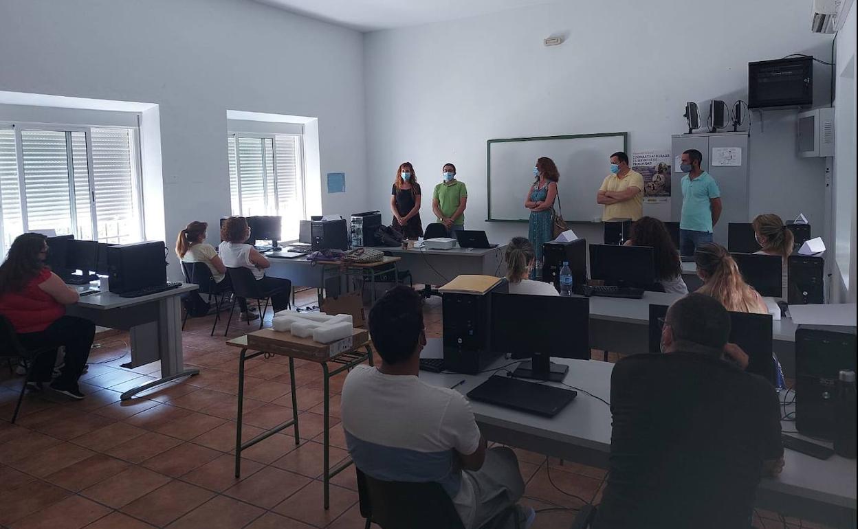 Presentación de la Escuela Profesional Dual 'Serena Horizonte' en Zalamea de la Serena 