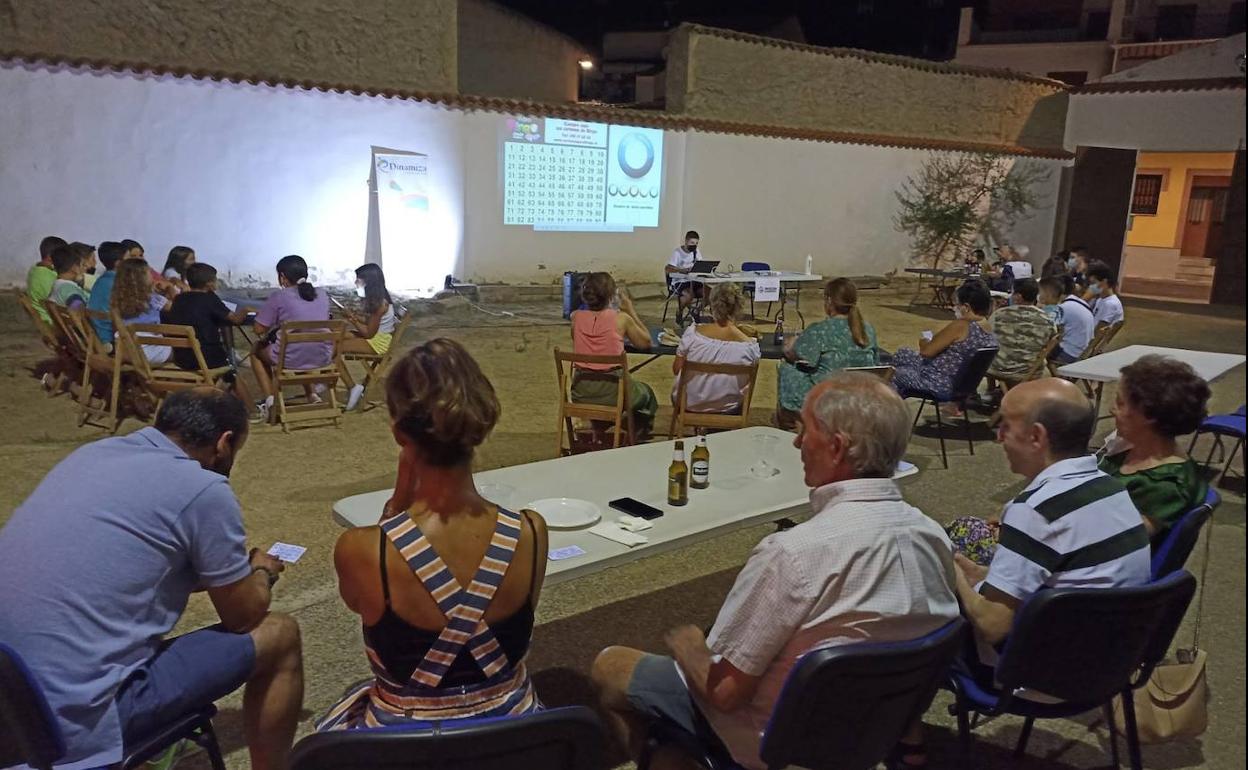 Bingo benéfico el pasado martes en la sede de ADYPRES