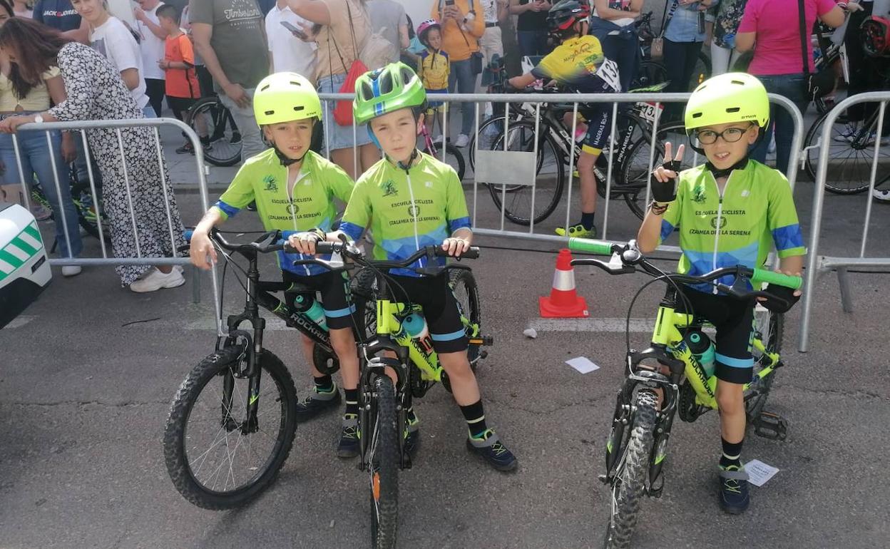 Doble competición este fin de semana para los alumnos de la Escuela Ciclista Diexle Zalamea