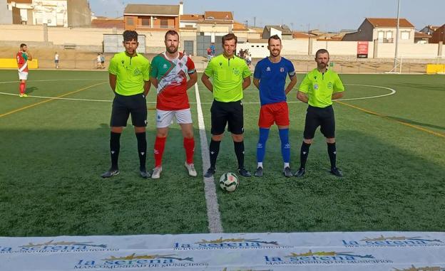 Trio arbitral de la final 