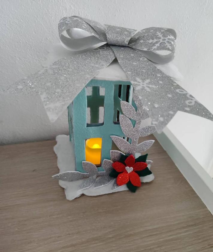 Imagen secundaria 2 - Farolillos en el taller de manualidades navideñas de adultos