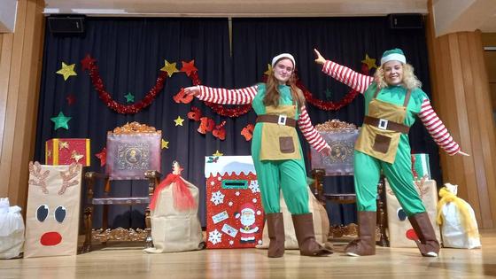 La magia llegó a Zalamea con los Elfos de Papá Noel