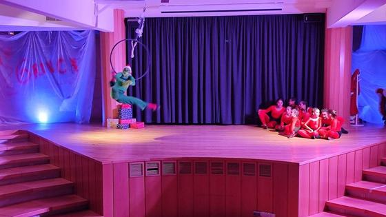 Gran asistencia a la obra 'El Grinch en Navidad'