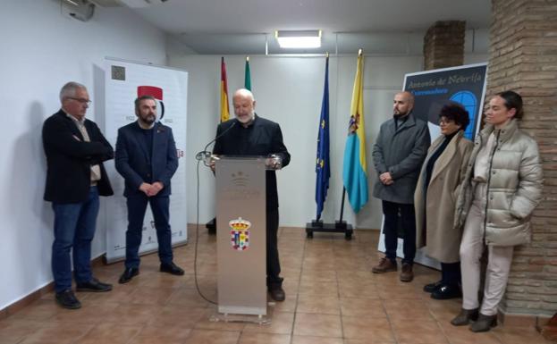 Imagen principal - Presentación de la muestra. 