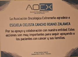Diploma que la AOEX entregó a la AC Cancho Roano en agradecimiento a sus diferentes colaboraciones.