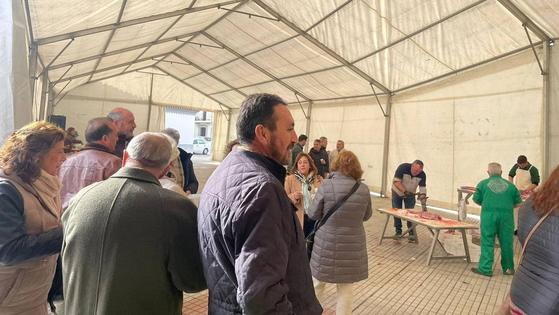 La matanza popular finaliza el programa de fiestas navideñas de Zalamea de la Serena