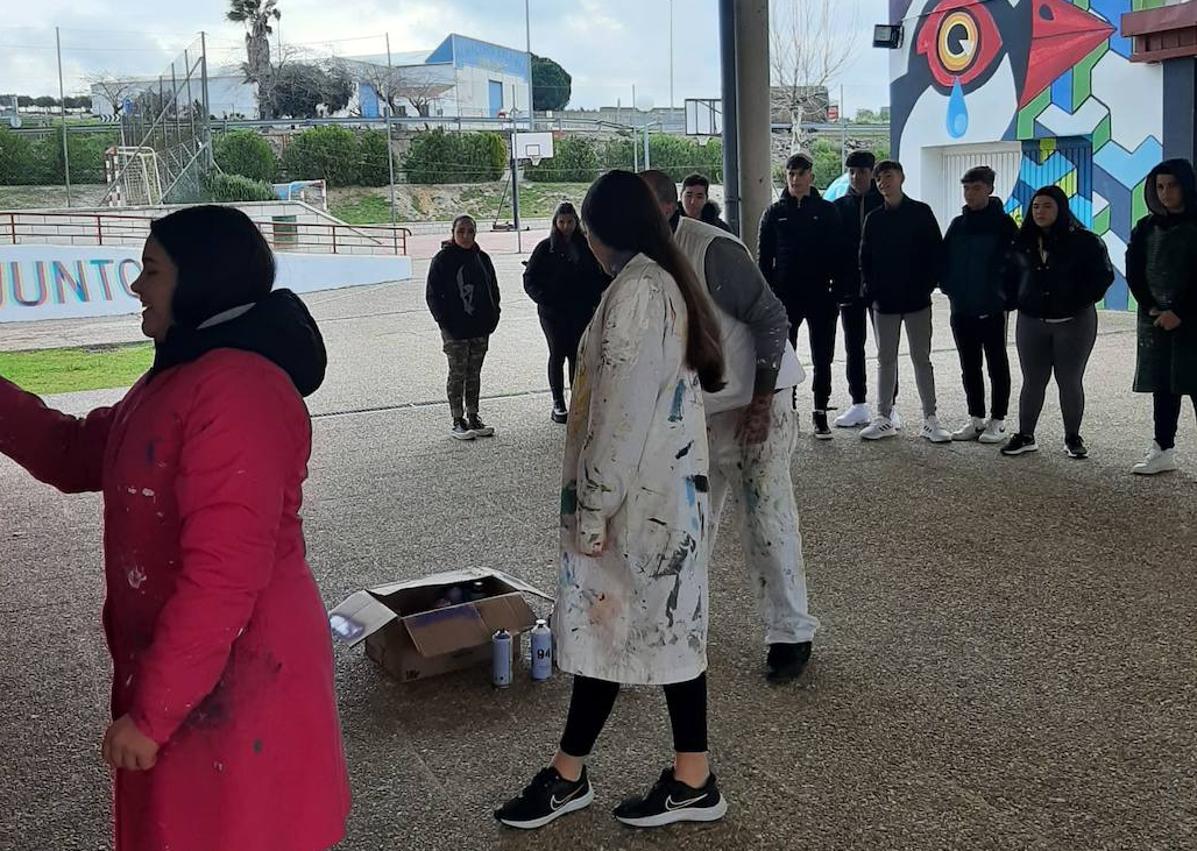 Imagen secundaria 1 - Elaboaración del graffity en Zalamea