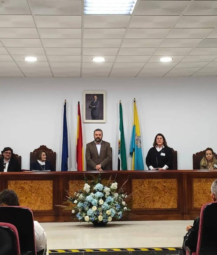 Imagen secundaria 2 - Alumnos de intercambio de Turquía, Macedonia y Rumanía visitan Zalamea