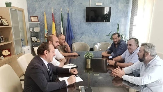 Diego Sánchez, Director General de Cooperativas y Economía Social, visita la Cooperativa 'La Serena'