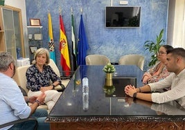 La Consejera de Cultura, Turismo, Jóvenes y Deportes visita Zalamea