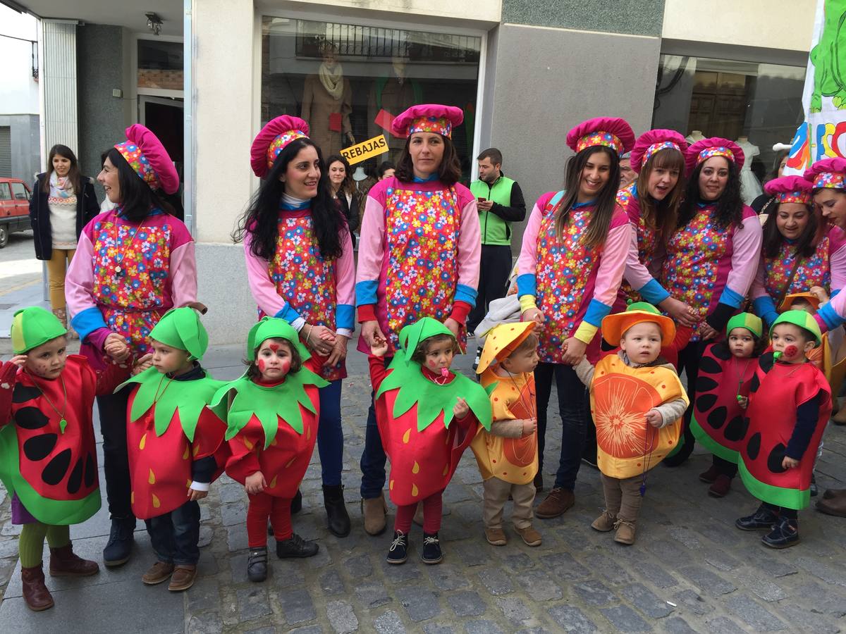 Los más pequeños abrieron con color y alegría el carnaval de Zalamea