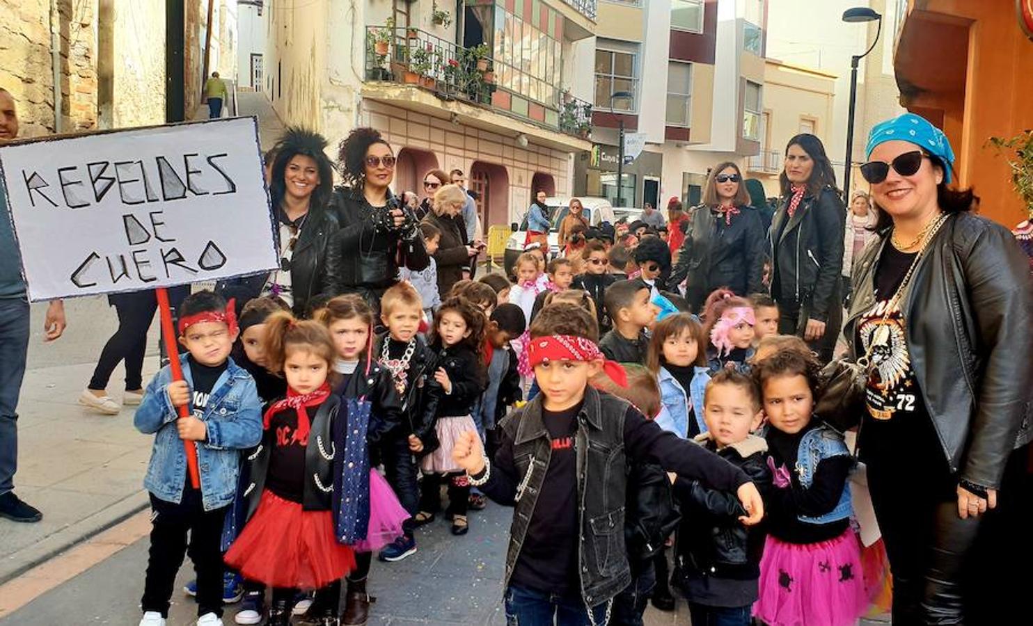 El tradicional pasacalles infantil convoca a más de 2.000 niños