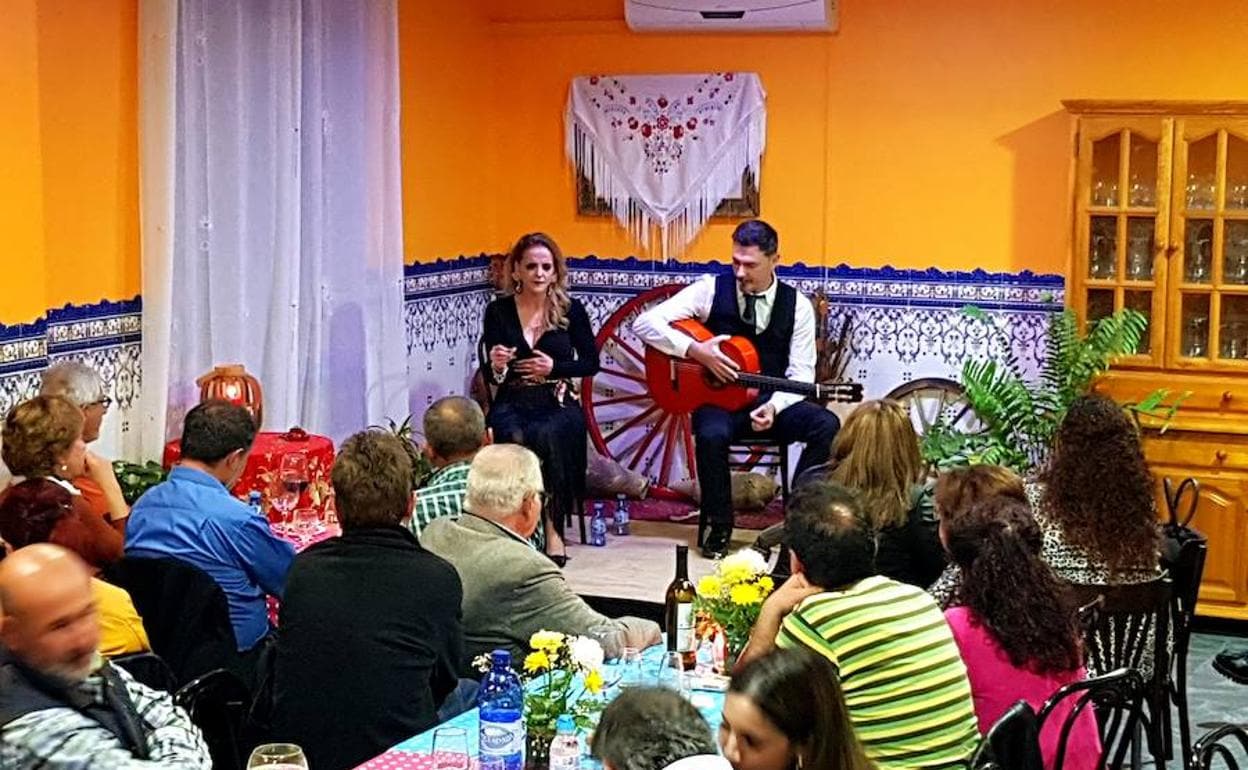 Nuevo recital flamenco de la peña Adra Fenicia