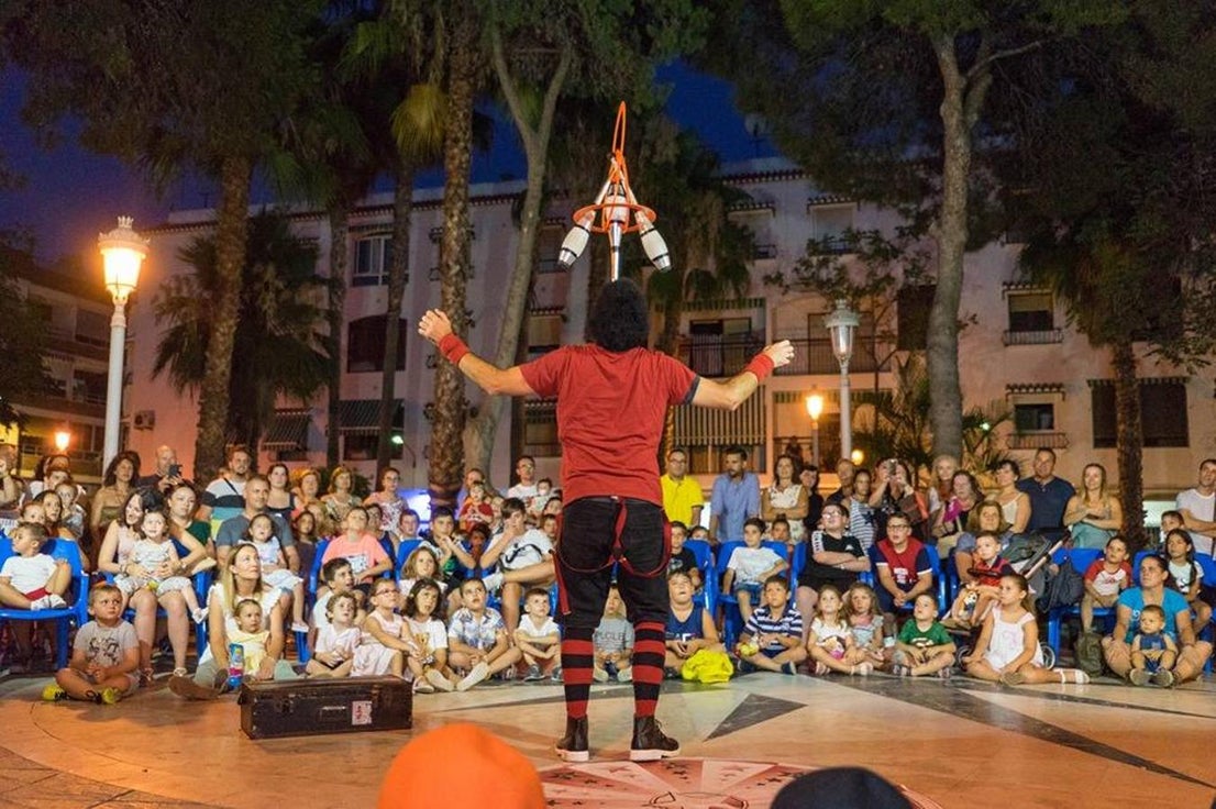 Abderitanos y visitantes disfrutaron de distintas actividades culturales y de ocio hasta la madrugada del pasado sábado