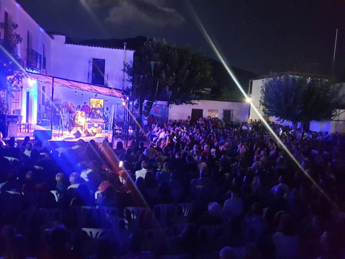 El festival, que contó con la presencia de Mercé y Tomatito, congrega a 2.000 personas en la noche del pasado 12 de agosto