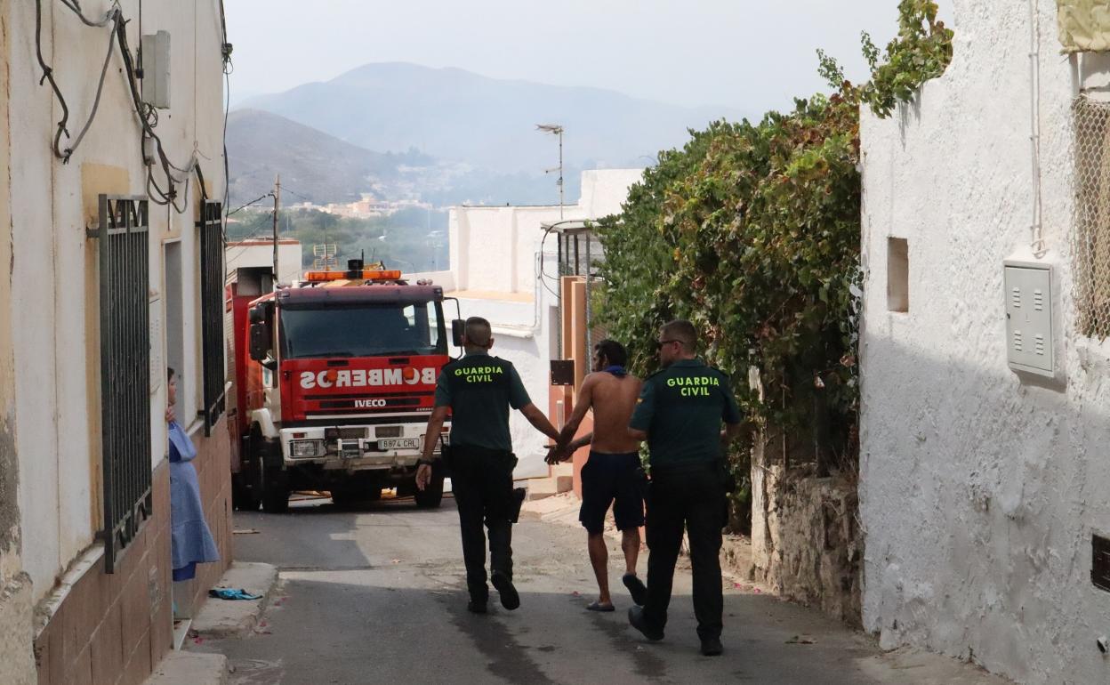 Detienen un hombre en Berja como responsable de un incendio en una zona de chumberas