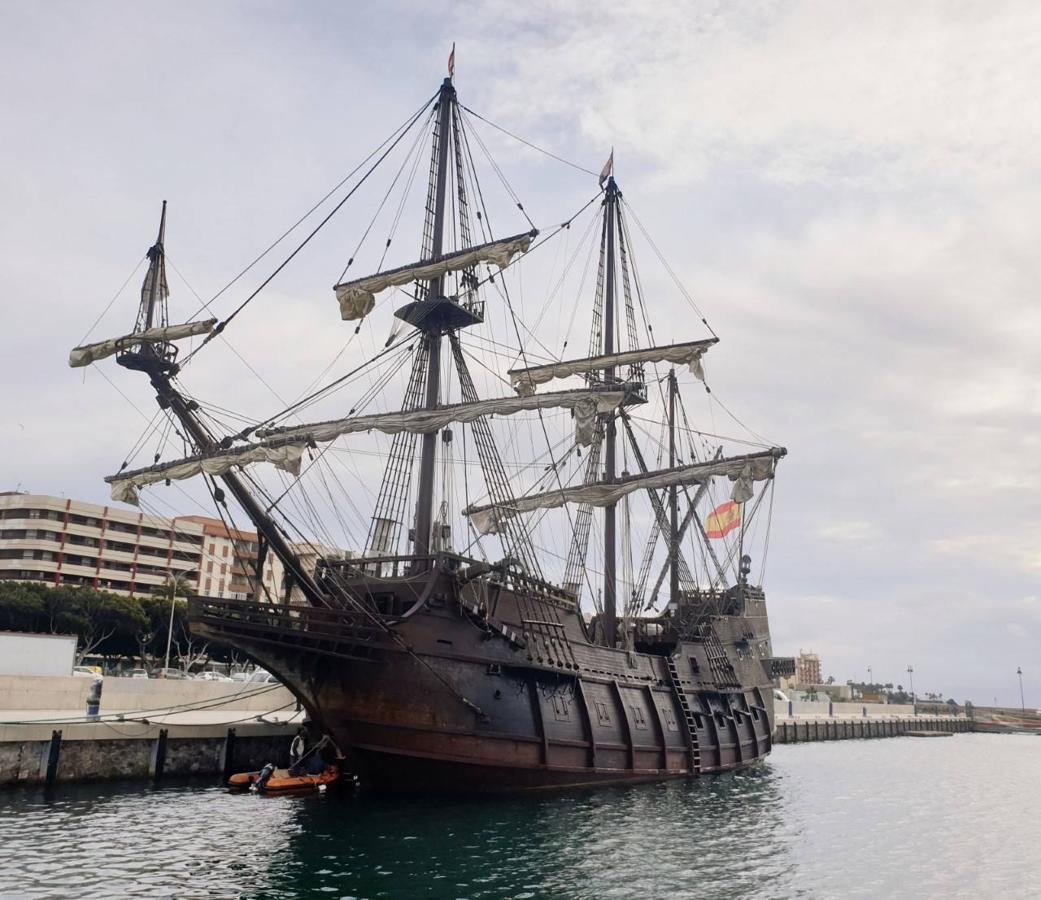 Fotos: Europa, un galón histórico en la ciudad más antigua de Almería