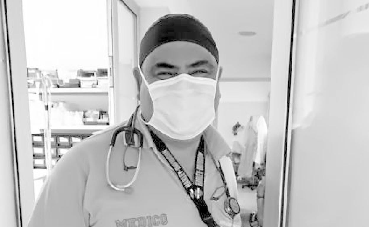Marcelo Di Cesaede, médico de Urgencias de Adra