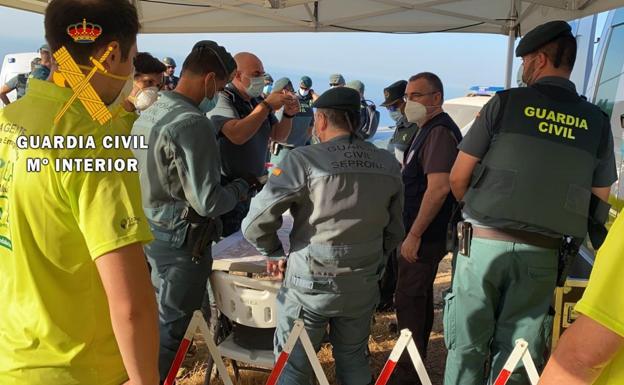 «Queremos que aparezca, de una manera u otra, porque vivimos en un sinvivir»