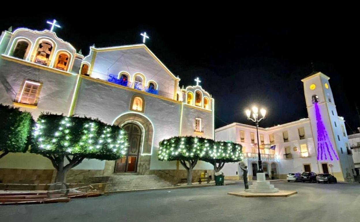 La decoración navideña 'vestirá' los balcones y fachadas de Dalías