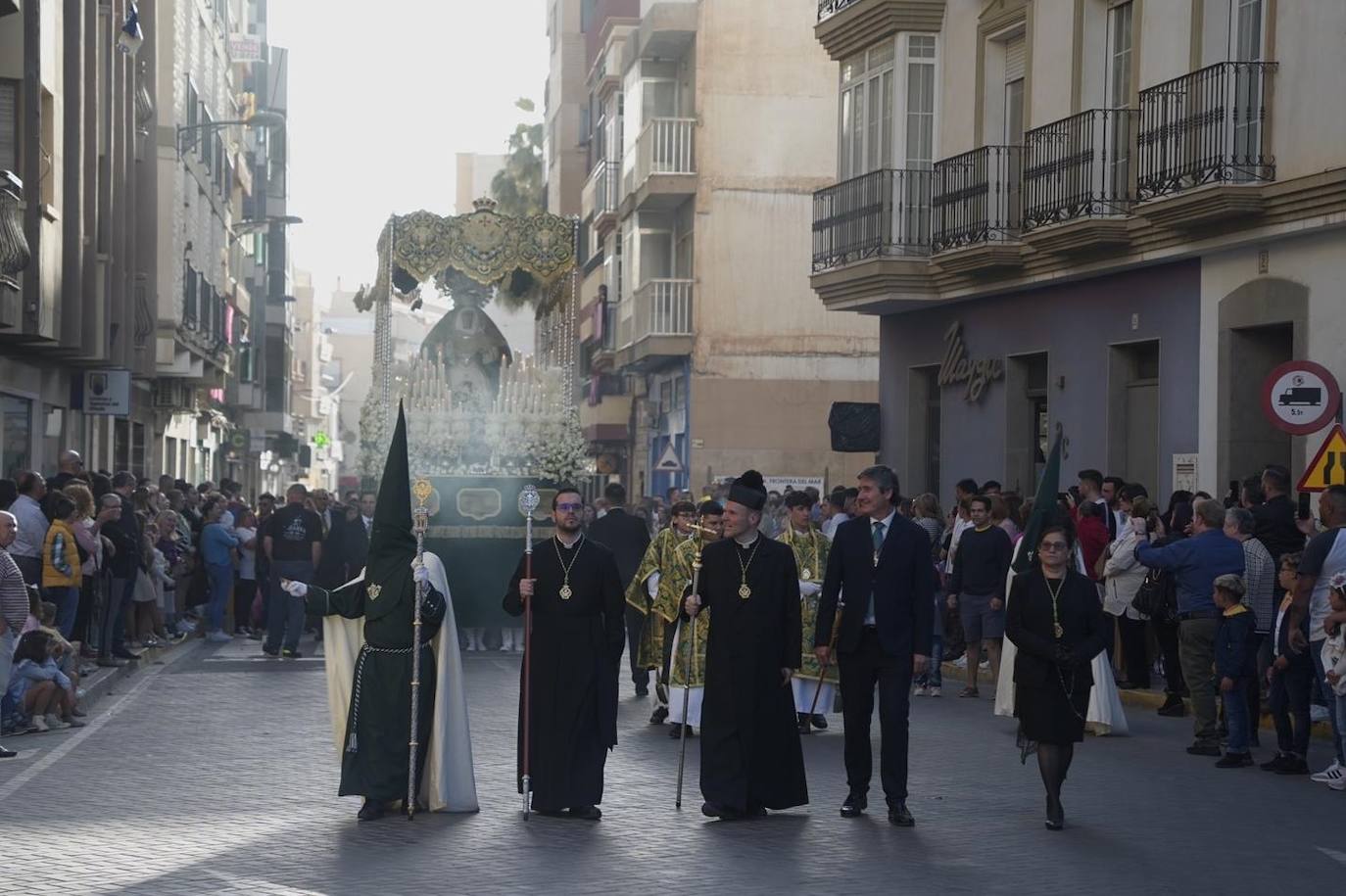 La Pasión deja paso al Domingo de Ramos en Adra