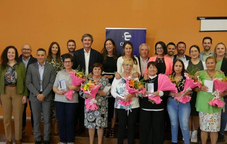 Auxiliares de Ayuda a Domicilio, «sonrisa en la boca y el corazón en la mano»