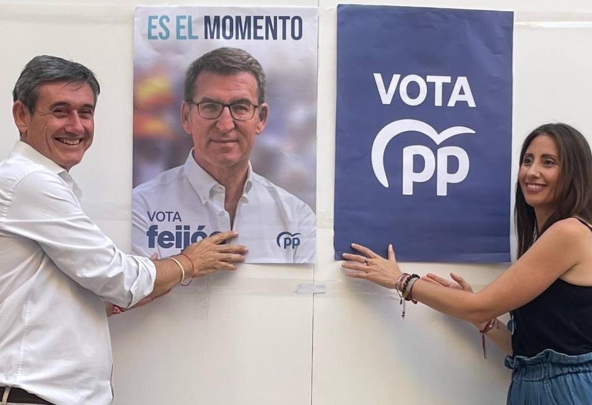 El PP de Adra se moviliza para apoyar a su presidente