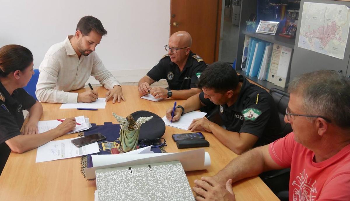 Orinar y consumir alcohol en la calle, entre los actos incívicos más frecuentes
