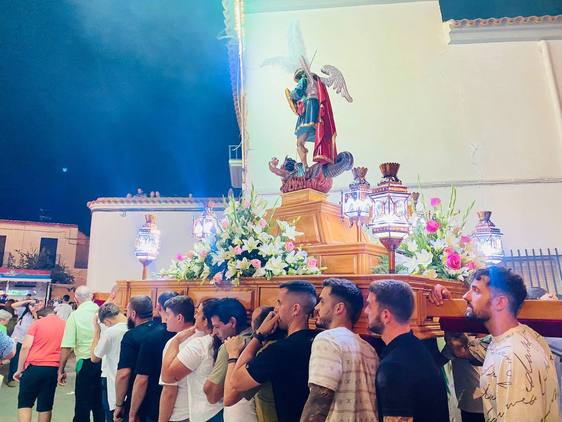 Dalías concluye un mes cargado de fiesta y devoción con San Miguel Arcángel