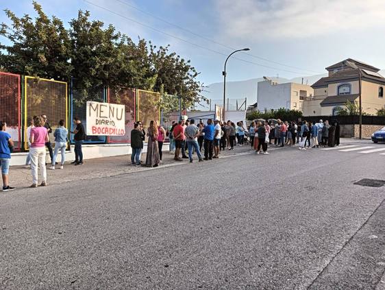 El colegio San Tesifón de Berja no quiere «bocadillos»