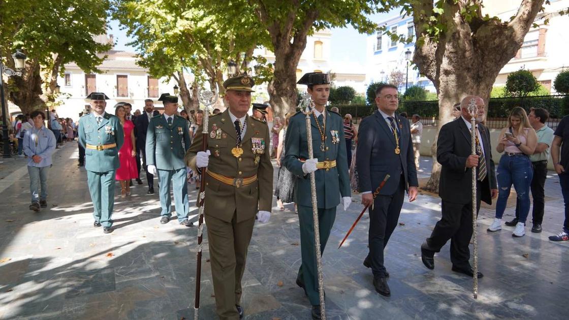 La Virgen del Pilar procesiona por las calles de Berja