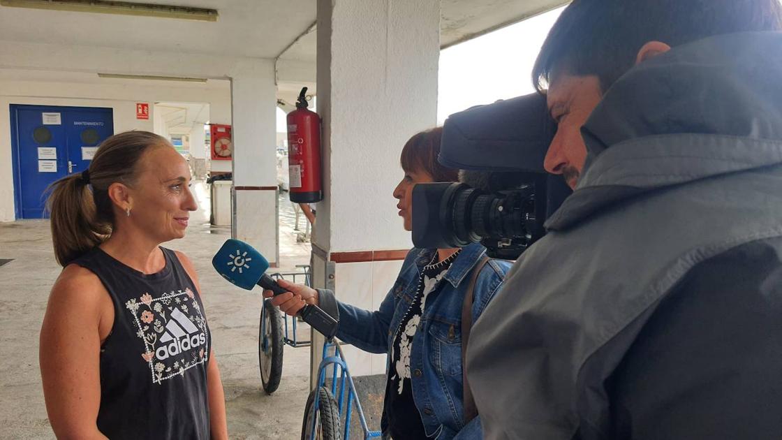 El 'bote dragón' que regenera cuerpo y mente en Adra