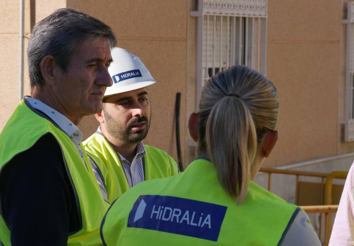 Las obras en la calle Escolares de Puente del Río, a punto de concluir