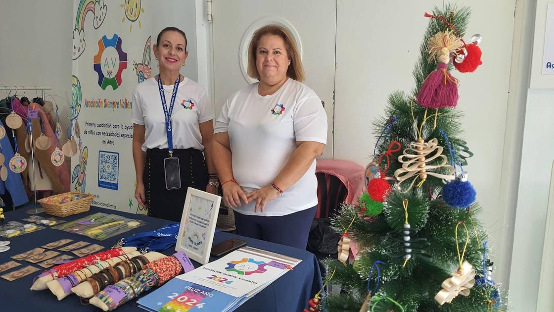 Los abderitanos se van de tiendas al Auditorio