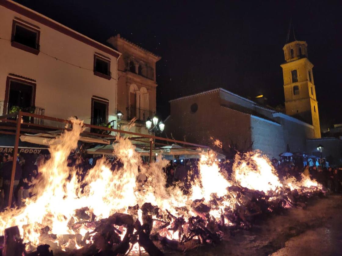 Fondón 'arde' con su chisco