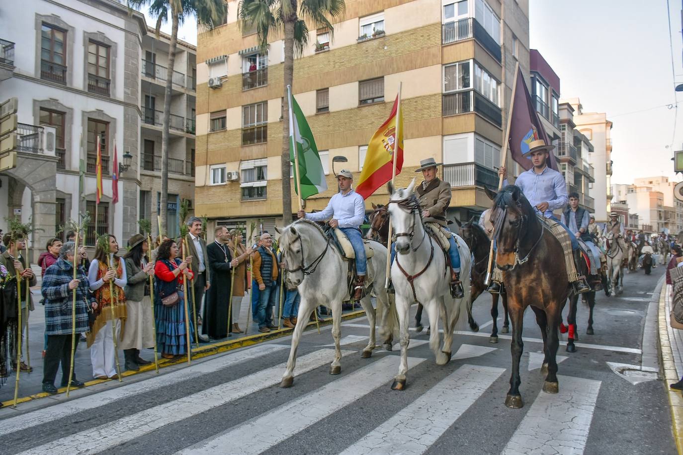 Adra venera a la Virgen del Rocío