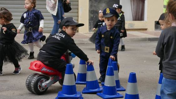 La Policía Local se acerca a los más pequeños